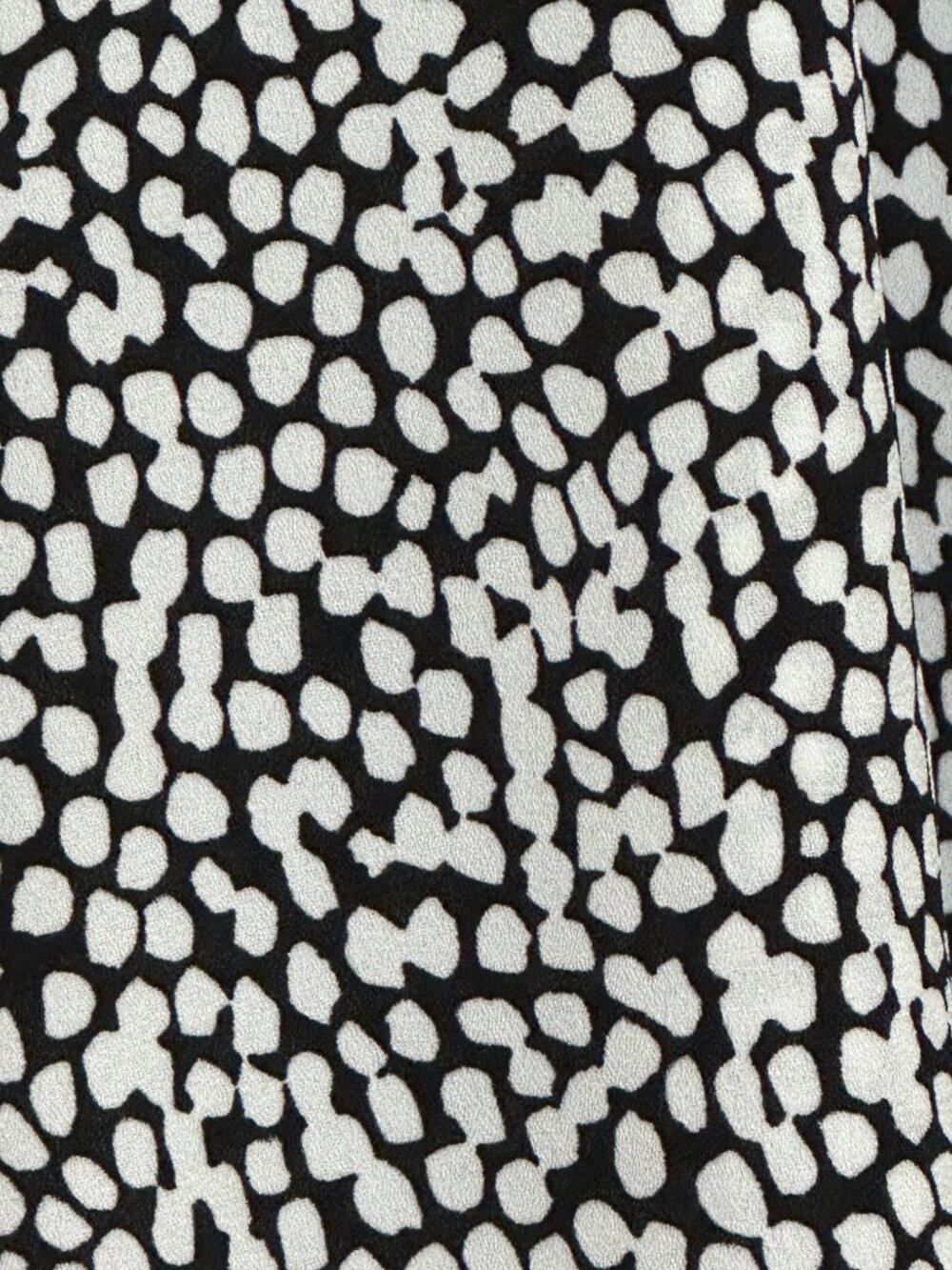 Vince Camuto Black & White Flowy Tunic Blouse Small - Picture 2 of 6